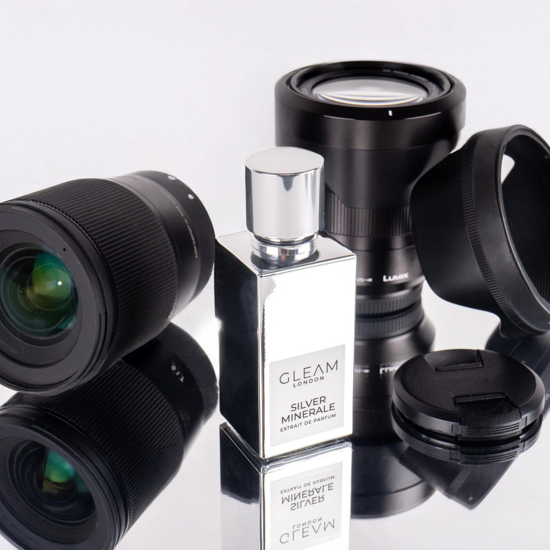 Gleam Silver Minerale 50ml Extrait de Parfum - side angle with packaging