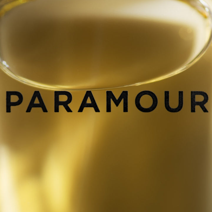 Oman Luxury Paramour Eau de Parfum bottle macro detail of the engraved glass